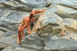 Bouldern mit Eleganz und Frauenpower