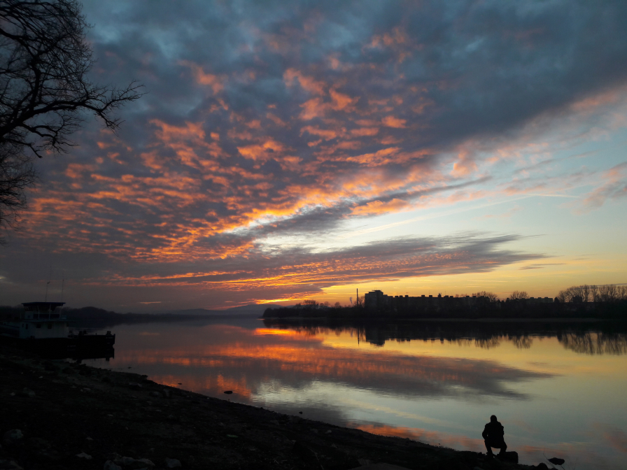 Felhők naplemente után