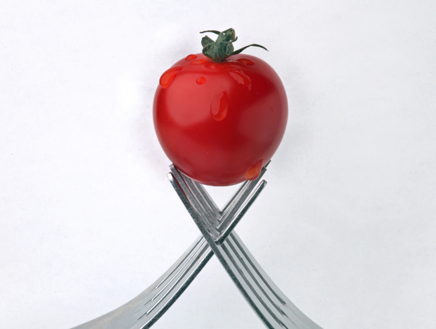 Tomate auf der Gabel