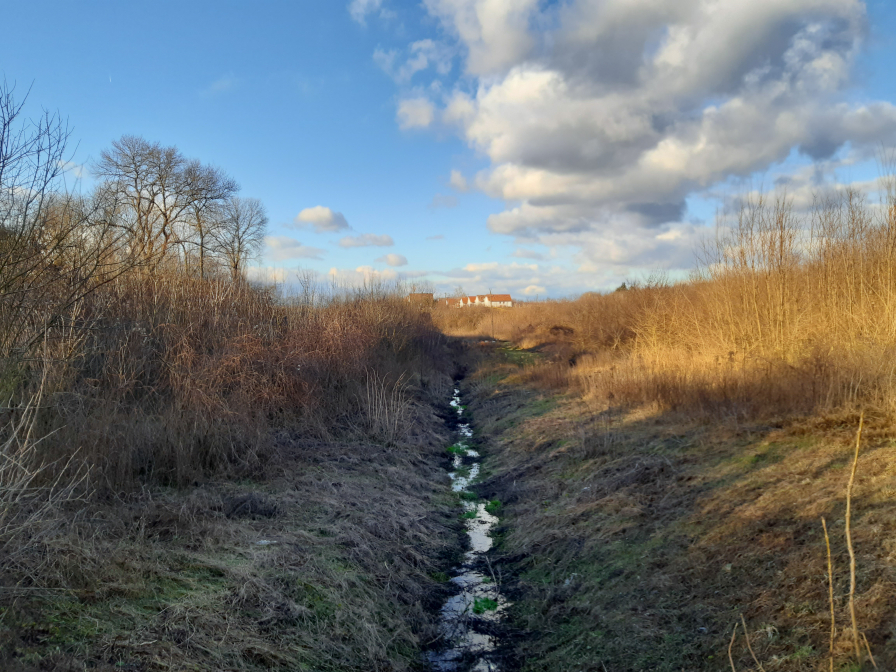 Folyóvégi kis ház