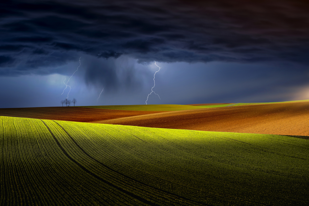 Bouře nad jižní Moravou.